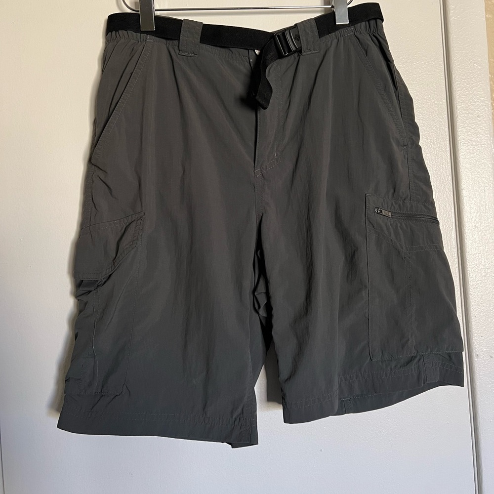 Columbia Men's Silver Ridge Cargo Short size 30x10